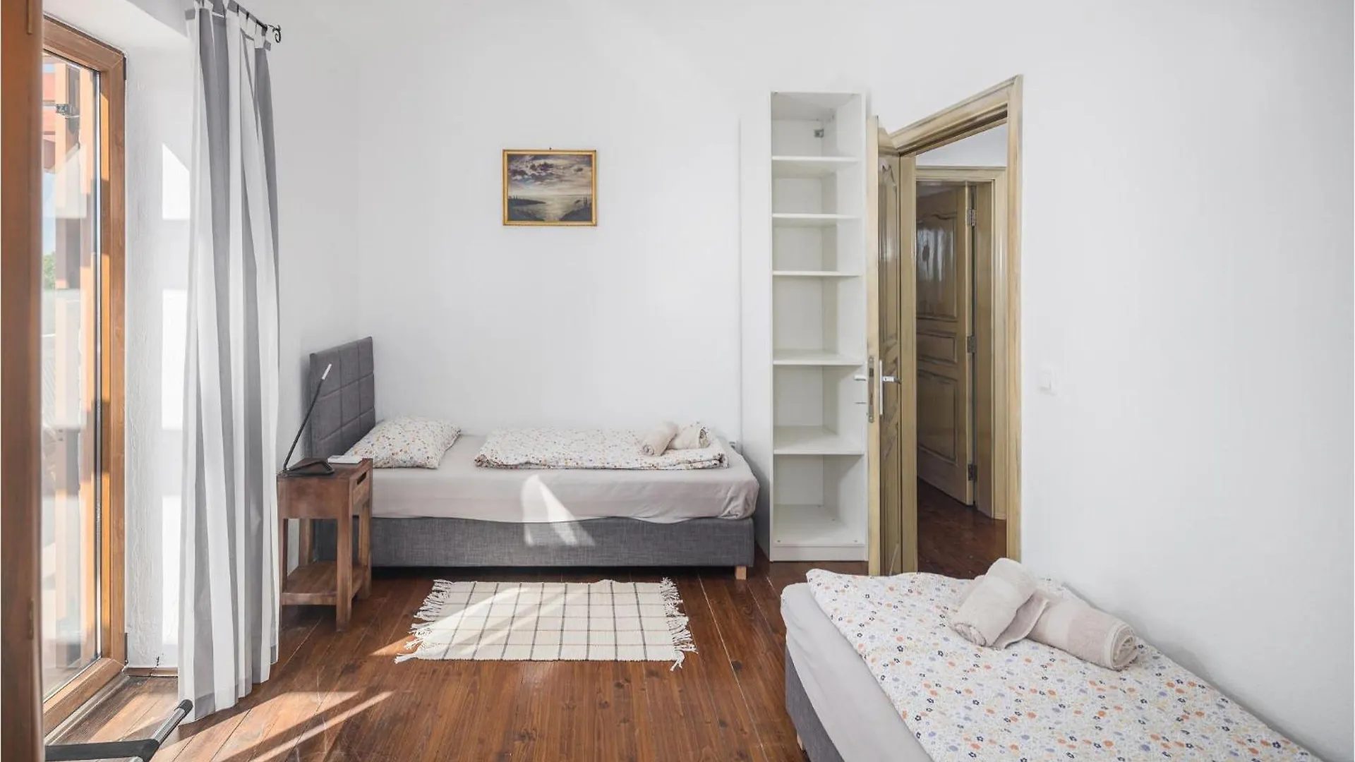 Gorgeous Home In Cabrunici With Wifi