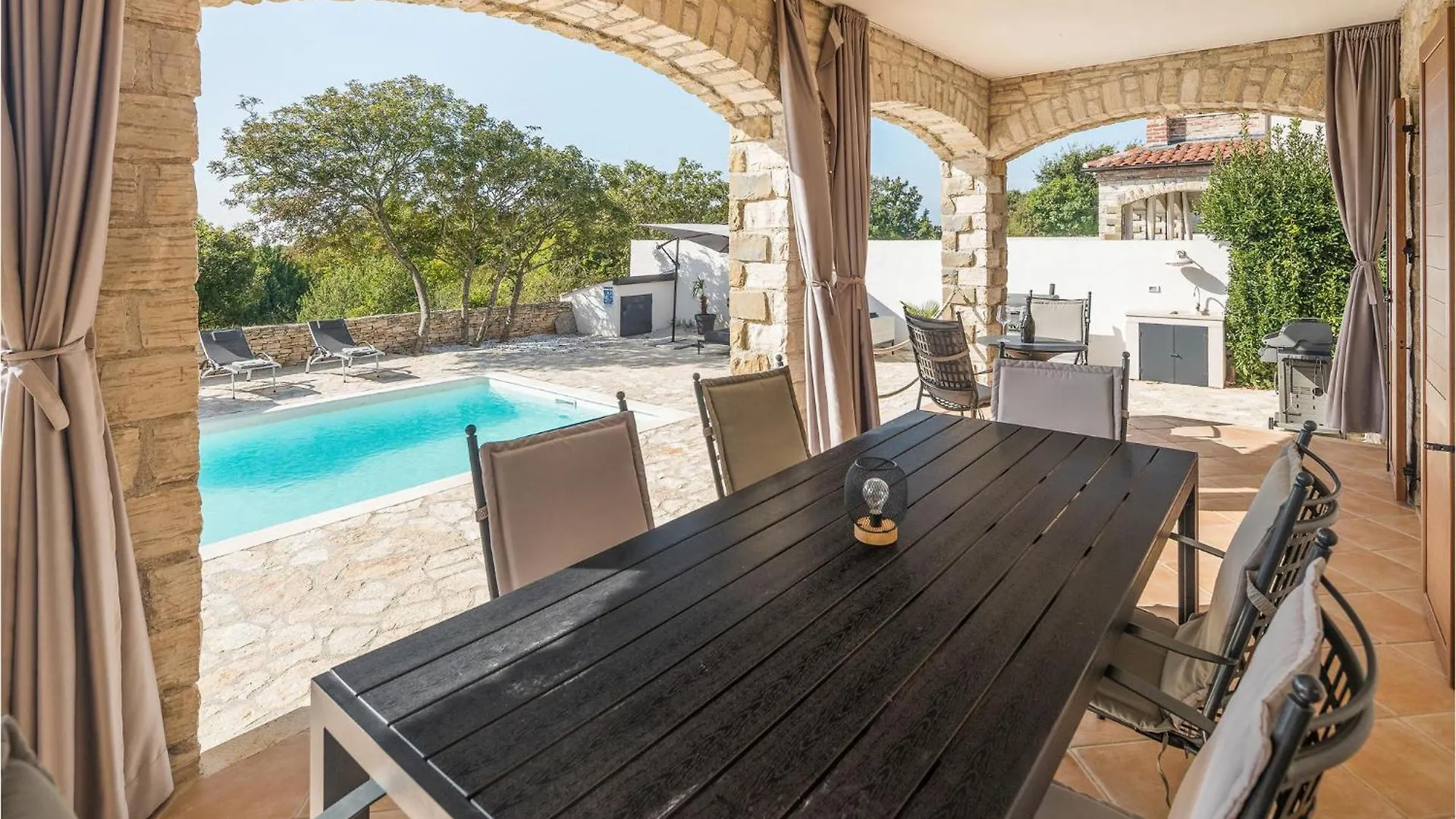 Gorgeous Home In Cabrunici With Wifi Croatia