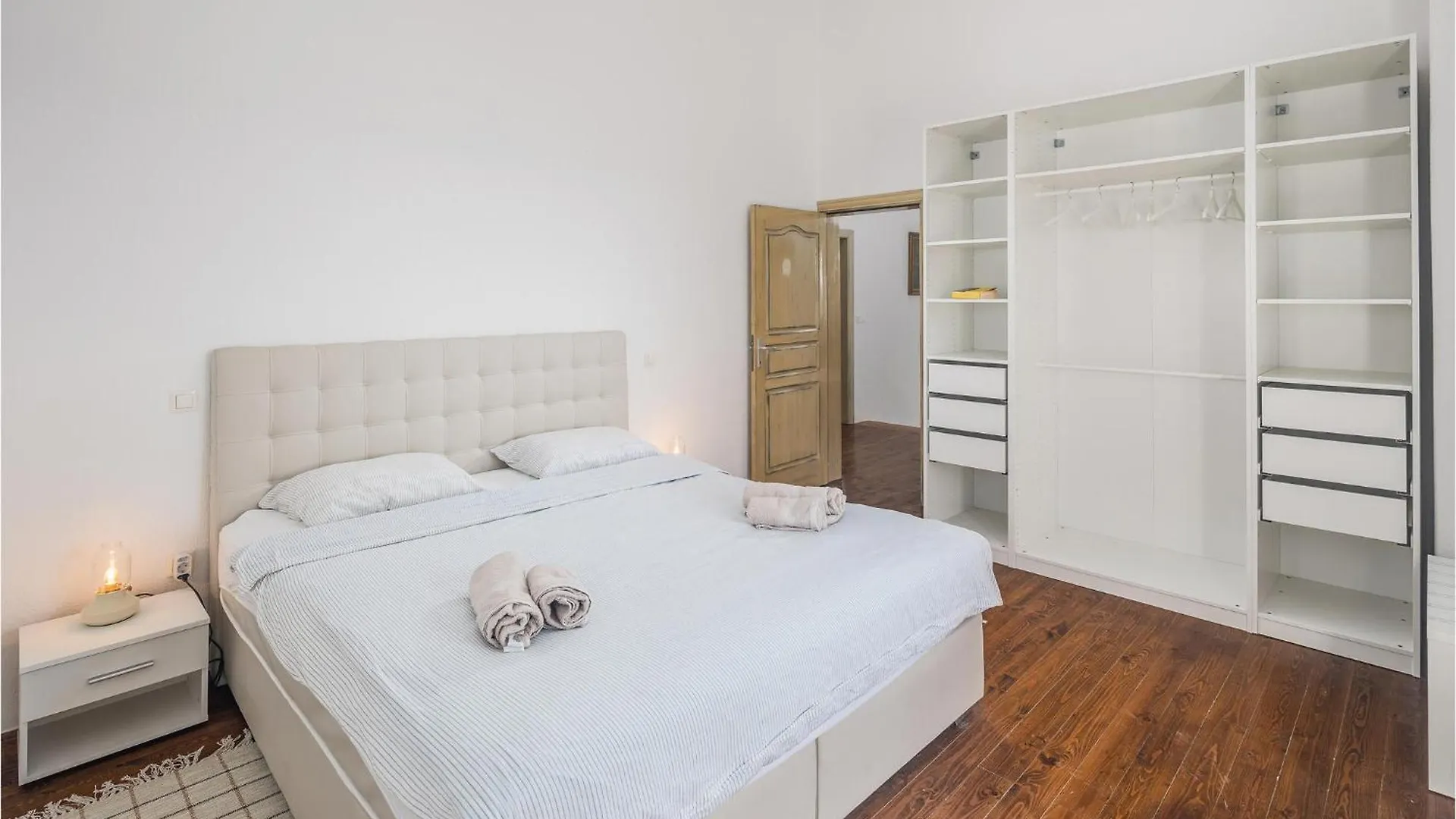 Gorgeous Home In Cabrunici With Wifi Holiday home