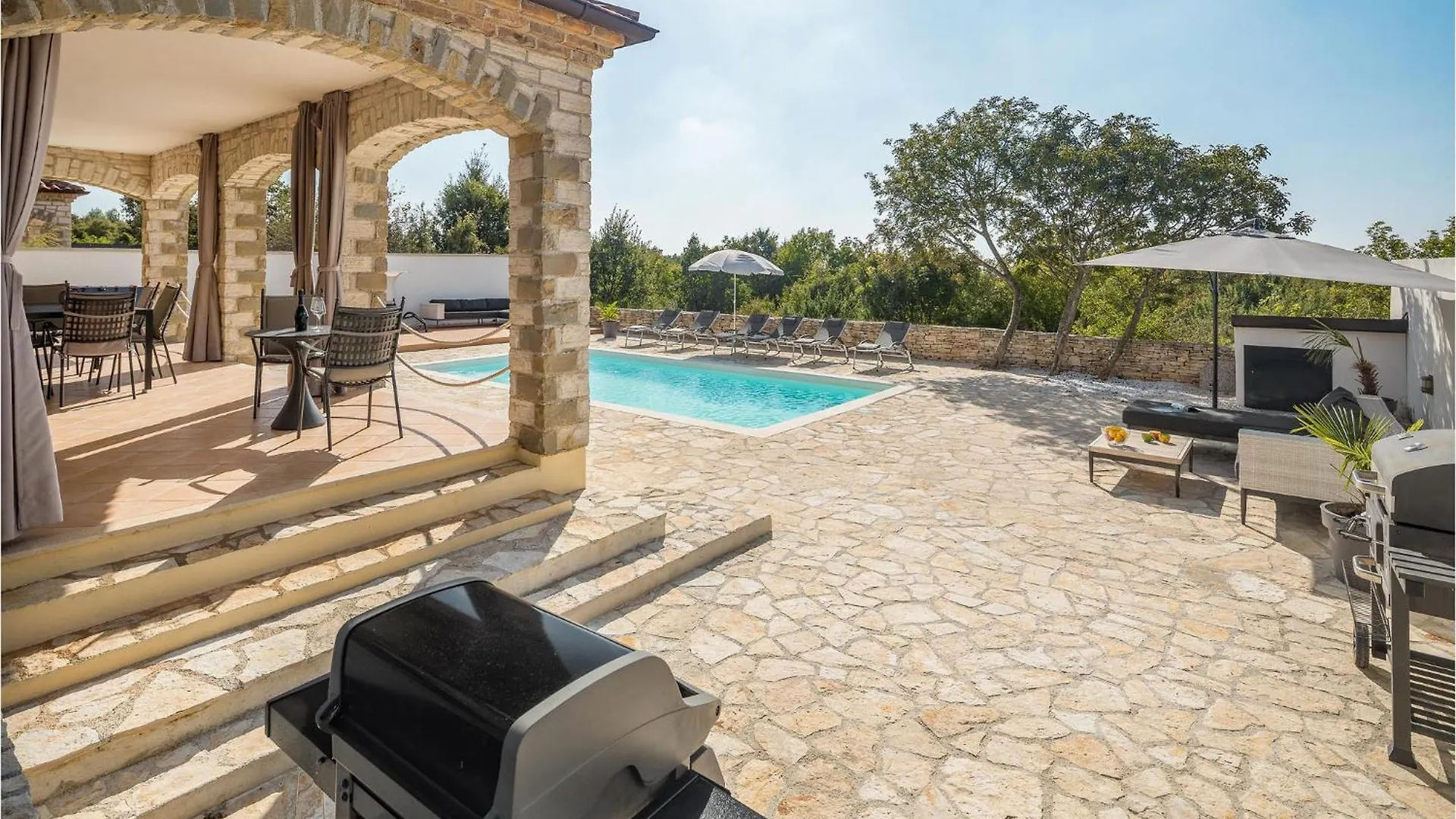 Holiday home Gorgeous Home In Cabrunici With Wifi Croatia